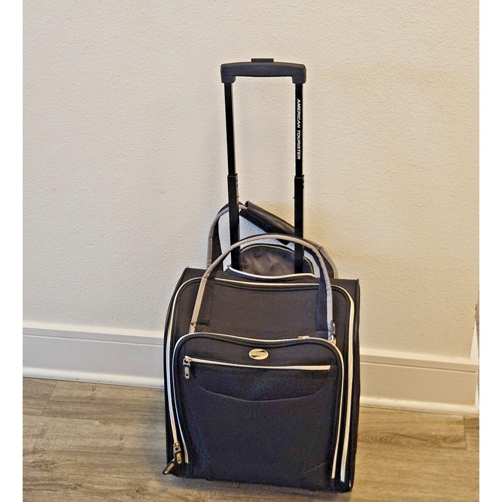 American Tourister Underseater Luggage Rolling‎ Wheels Black Carry On Bag handle